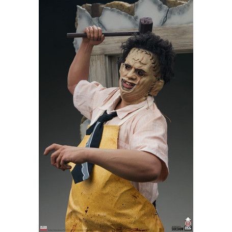 Premium Collectibles Studio - Das Texas Chainsaw Massaker: Leatherface - Der Schlächter 1:3 Scale Statue