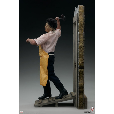 Premium Collectibles Studio - Das Texas Chainsaw Massaker: Leatherface - Der Schlächter 1:3 Scale Statue
