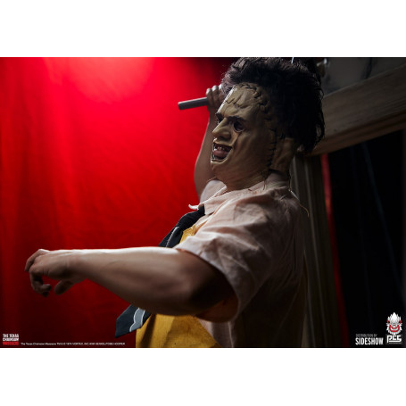 Premium Collectibles Studio - Das Texas Chainsaw Massaker: Leatherface - Der Schlächter 1:3 Scale Statue