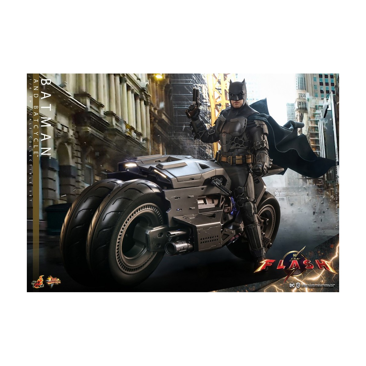 Hot Toys - DC Comics - Batman (Affleck) and Batcycle 1:6 Scale Figure Set The Flash - Movie Masterpiece 1/6
